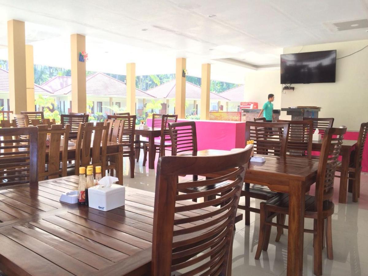 D'Batur Hotel Senggigi Buitenkant foto
