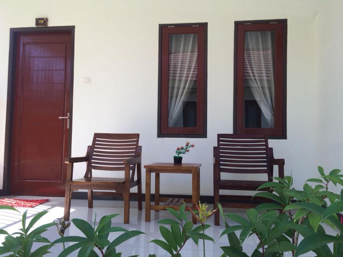 D'Batur Hotel Senggigi Buitenkant foto