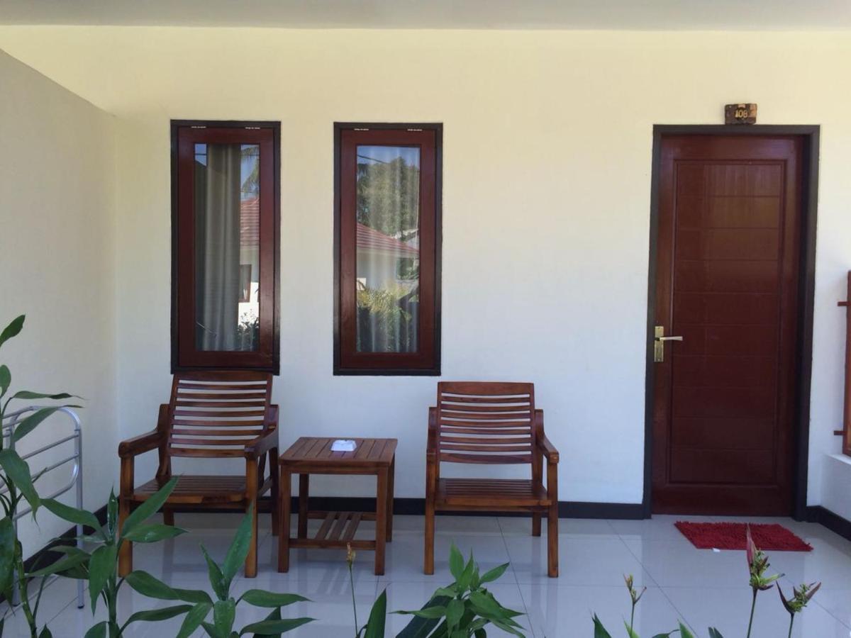 D'Batur Hotel Senggigi Buitenkant foto
