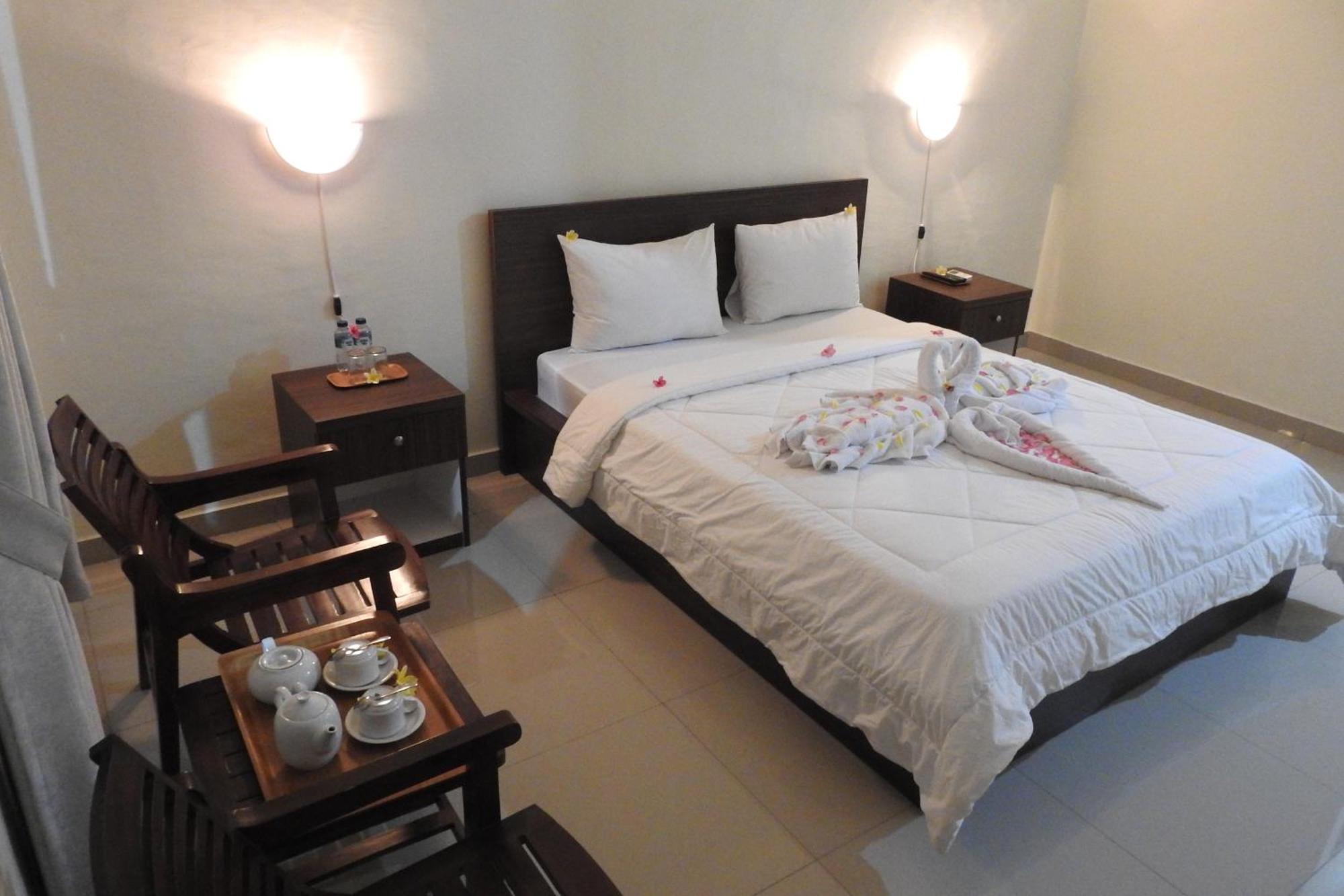 D'Batur Hotel Senggigi Kamer foto